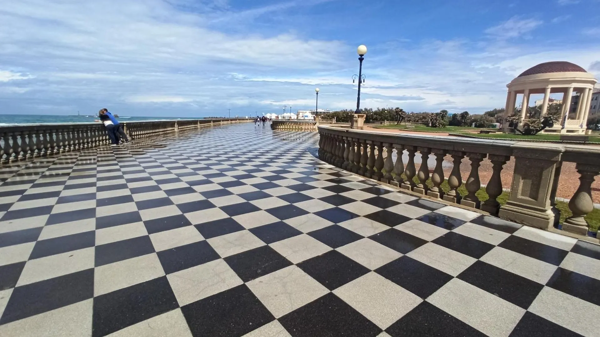 Seagarden Apartment Livorno