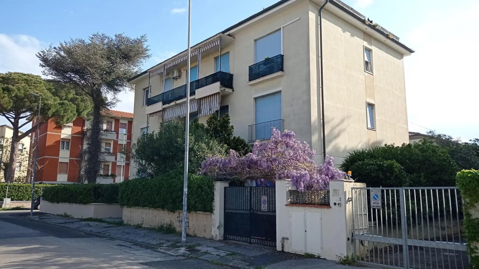 Seagarden Apartment Livorno